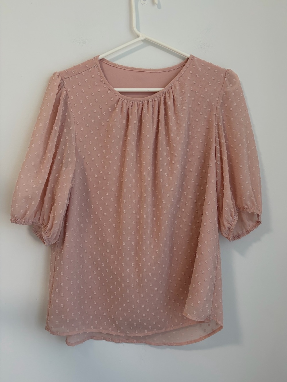 Women’s Light Pink Short Sleeve Top Blouse Size Medium Puff Sleeve